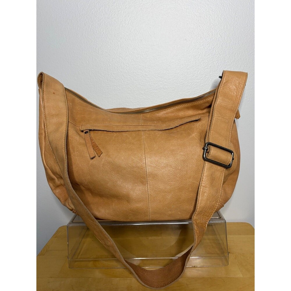 Vilenca Holland Leather Crossbody Bag